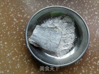 番茄烧带鱼的做法步骤：2