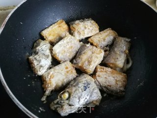 番茄烧带鱼的做法步骤：5