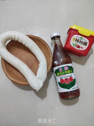 甜辣混酱猪肠粉的做法步骤：1