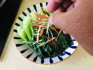 白灼小油菜的做法步骤：4