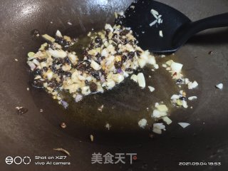 豆豉嫩姜烧鸡肉的做法步骤：5