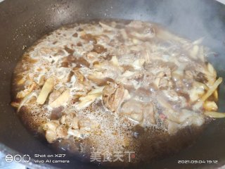 豆豉嫩姜烧鸡肉的做法步骤：9