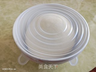 猪肉汉堡包（一次发酵）的做法步骤：1