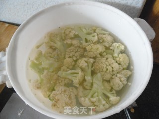 椒麻菜花的做法步骤：1