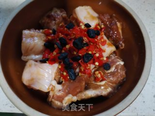剁椒蒸排骨的做法步骤：3