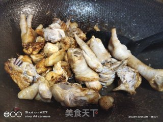 豆角干烧鸡肉的做法步骤：4