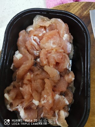 沙白枸杞豆腐汤的做法步骤：3
