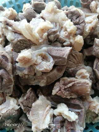 红烧牛肉的做法步骤：3