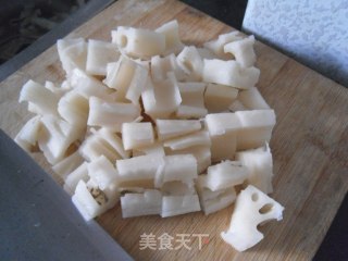 酱爆藕丁的做法步骤：2