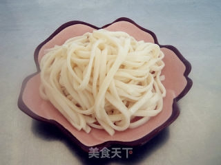 香菇肉丁酱拌面的做法步骤：11