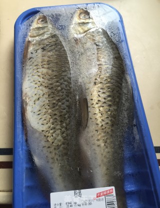 粉葛鲮鱼汤的做法步骤：4