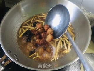 酸辣肉丸汤的做法步骤：7