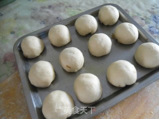 豆沙馅小面包的做法步骤：10