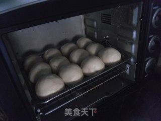 豆沙馅小面包的做法步骤：12