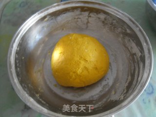南瓜馒头的做法步骤：1