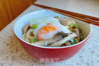 鲜菇鸡肉焖乌冬面的做法步骤：9