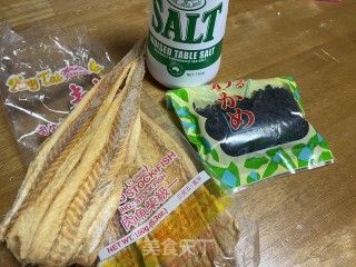 自制高汤（代替鸡汤/鸡精）的做法步骤：1
