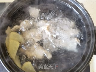 山药玉米排骨汤的做法步骤：7