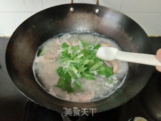 口蘑菜心肉丸汤的做法步骤：7