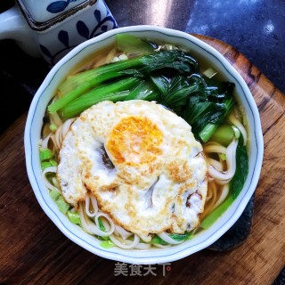 鸡汤青菜鸡蛋面的做法步骤：10