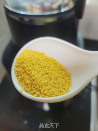 黑豆赤小豆豆浆的做法步骤：2