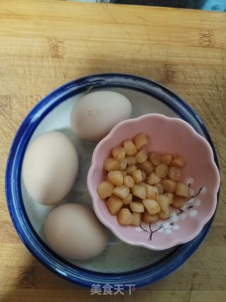 瑶柱蒸蛋的做法步骤：1