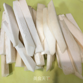 肉片炒豇豆的做法步骤：2