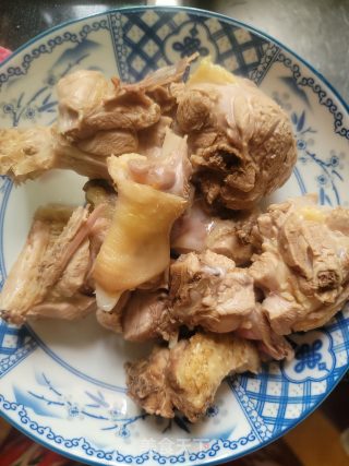 冬瓜薏仁鸭肉汤的做法步骤：6