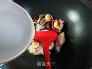 鹌鹑蛋烧鸡翅根的做法步骤：8