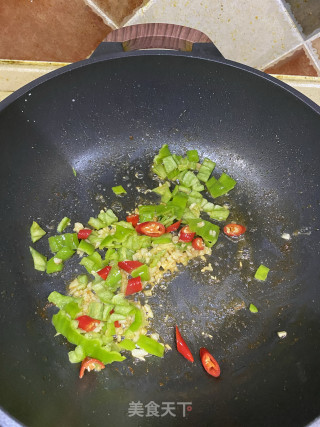 椒盐虾的做法步骤：4