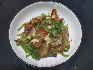 酱汁五花肉炒青椒的做法步骤：8