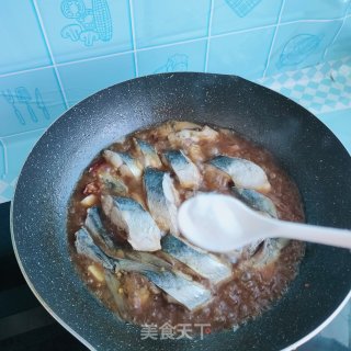 家常陈醋烧鲅鱼的做法步骤：9