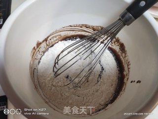 巧克力蛋糕块的做法步骤：6