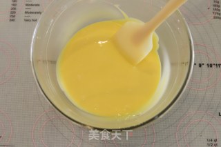 红丝绒旋风蛋糕卷~（法帅蒸烤箱做法）的做法步骤：5