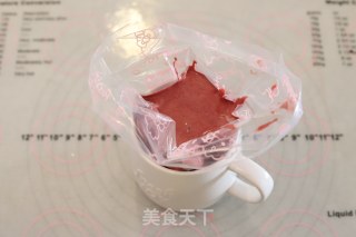 红丝绒旋风蛋糕卷~（法帅蒸烤箱做法）的做法步骤：13