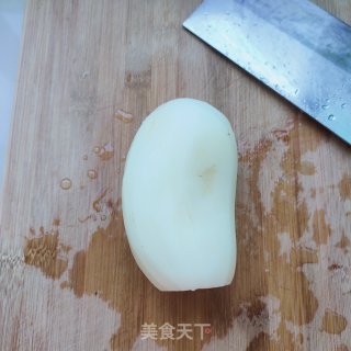 藕丸豆腐裙带菜汤的做法步骤：4