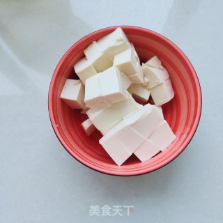 藕丸豆腐裙带菜汤的做法步骤：8