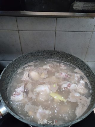 羊骨汤的做法步骤：3