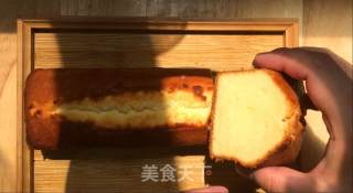炼乳磅蛋糕，适合新手的基础磅蛋糕，成品湿润柔软细腻。的做法步骤：17
