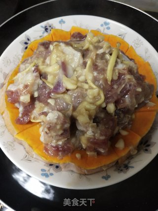 又香又嫩的蒜蓉南瓜蒸排骨的做法步骤：6