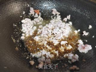 西红柿肉末炒粉条的做法步骤：3