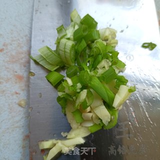 “面条”番茄煎蛋焖面的做法步骤：12