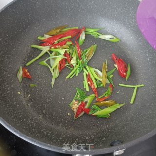 泡椒爆炒猪肝的做法步骤：13