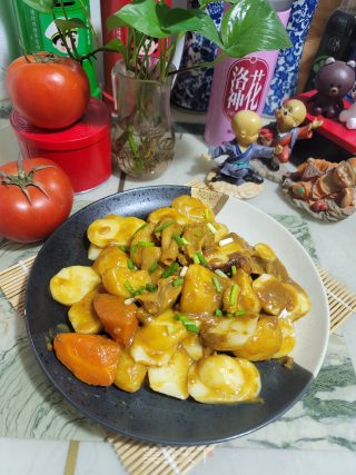 咖喱护心肉炒年糕的做法步骤：10