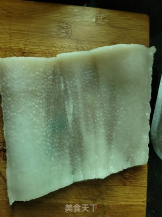 辣豆瓣酱烧护心肉的做法步骤：2