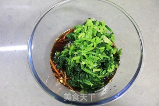 凉拌酸辣银耳菠菜的做法步骤：6