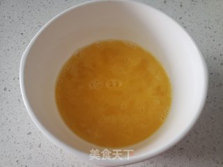 蒲公英炒鸡蛋的做法步骤：3