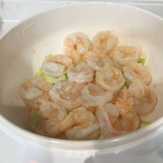 虾仁炒秋葵的做法步骤：6
