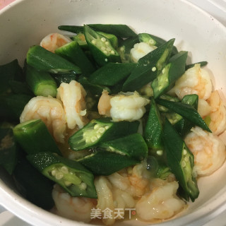 虾仁炒秋葵的做法步骤：7