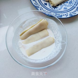 豆皮肉卷的做法步骤：6